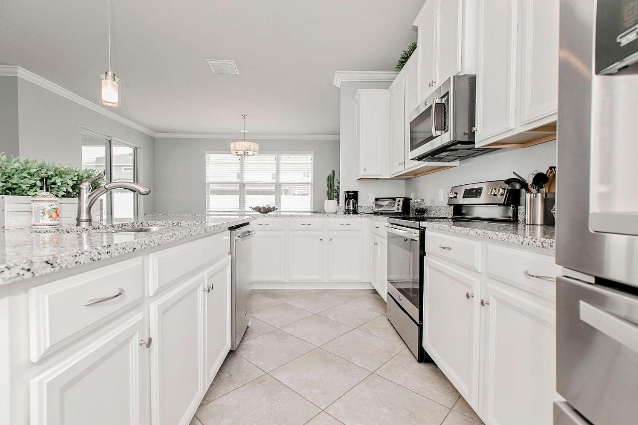 Spacious 4 Bed Home Near Orlando Gated Pool Access Sanford Eksteriør billede
